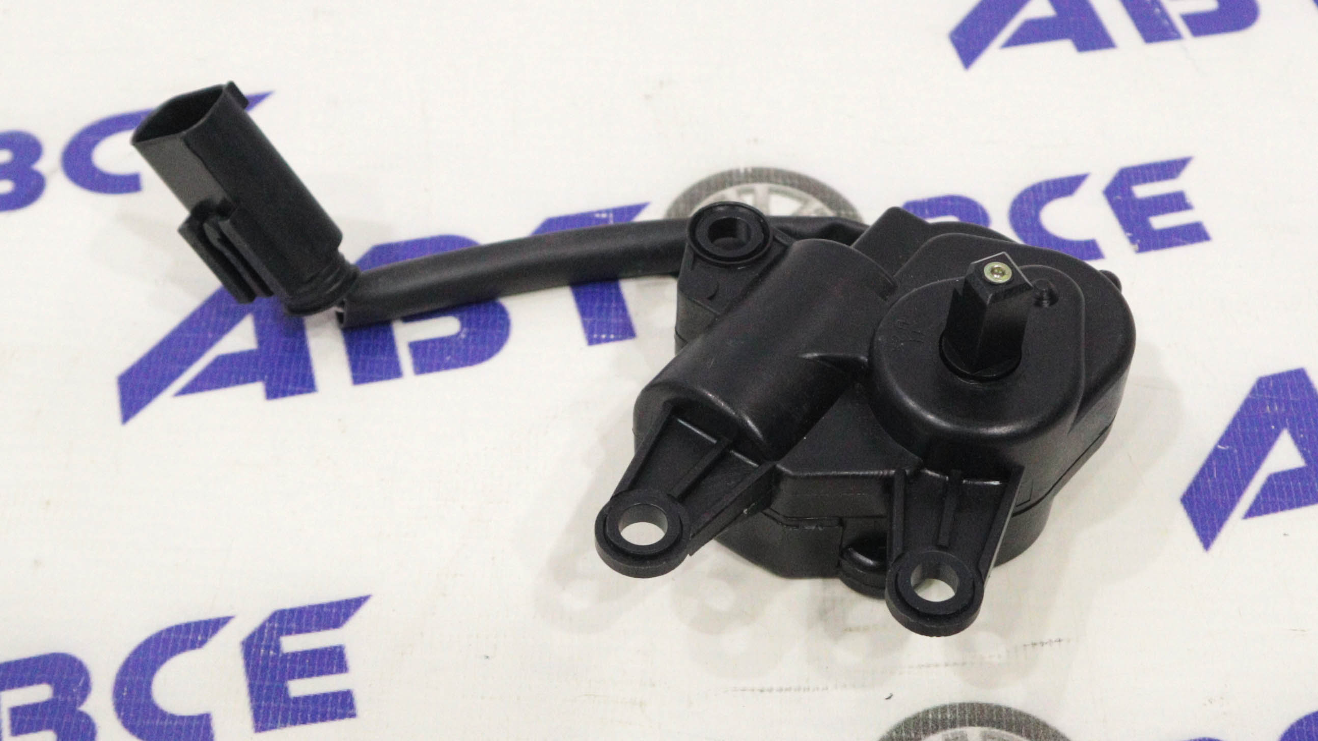 Моторедуктор заслонки отопителя ВАЗ-1118-117-119 ЭЛАРА